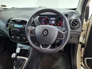 Renault Captur 66kW turbo Blaze - Image 9