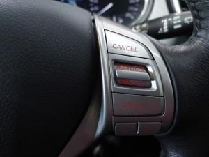 Nissan X-Trail 2.5 4x4 SE - Image 10