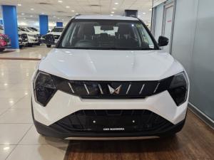 Mahindra XUV 3XO 1.2T AX5 auto - Image 8