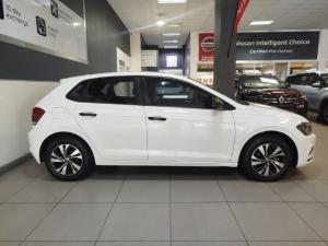 Volkswagen Polo hatch 1.0TSI Trendline - Image 2