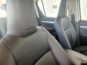Toyota Hilux 2.4GD-6 double cab SR - Image 8