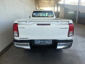 Toyota Hilux 2.4GD-6 single cab Raider manual - Image 5