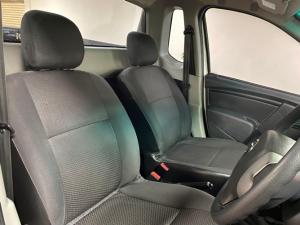 Nissan NP200 1.6i safety pack (aircon) - Image 8