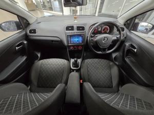 Volkswagen Polo Vivo hatch 1.6 Style - Image 15