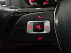 Volkswagen Polo Vivo hatch 1.6 Style - Image 23