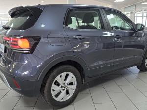 Volkswagen T-Cross 1.0TSI manual - Image 6