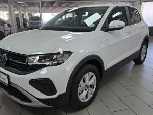 Volkswagen T-Cross 1.0TSI auto - Image 3