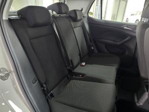 Volkswagen T-Cross 1.0TSI auto - Image 8
