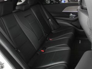 Mercedes-Benz GLE GLE400d 4Matic - Image 17