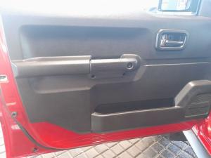 Suzuki Jimny 1.5 GLX AllGrip 5-door auto - Image 12