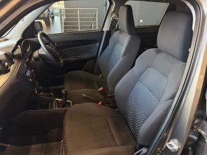 Suzuki Swift 1.2 GL manual - Image 12