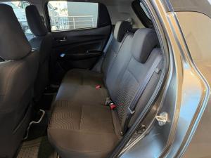 Suzuki Swift 1.2 GL manual - Image 20