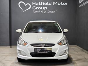 Hyundai Accent sedan 1.6 Fluid - Image 2