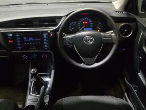 Toyota Corolla Quest 1.8 Plus manual - Image 16