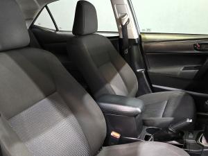 Toyota Corolla Quest 1.8 Plus manual - Image 7