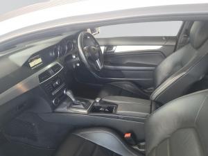 Mercedes-Benz C180 BE Coupe automatic - Image 3