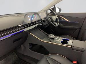 Omoda Omoda C5 1.5T Elegance S - Image 14