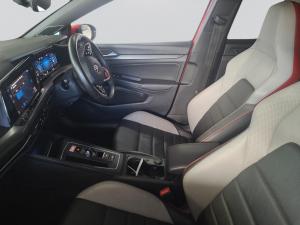 Volkswagen Golf 8 GTi2.0 TSI DSG - Image 3