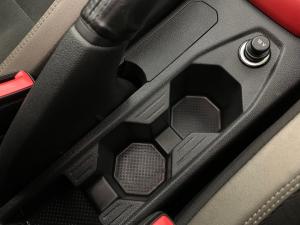 Volkswagen Polo 2.0 GTI DSG - Image 10