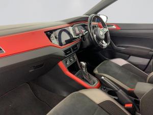 Volkswagen Polo 2.0 GTI DSG - Image 17