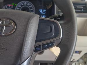 Toyota Quantum 2.8 SLWB bus 14-seater GL auto - Image 19