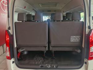 Toyota Quantum 2.8 SLWB bus 14-seater GL auto - Image 8