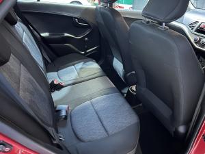 Kia Picanto 1.2 LS auto - Image 13