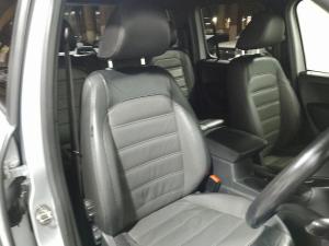Volkswagen Amarok 2.0BiTDI double cab Dark Label 4Motion - Image 17