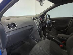 Volkswagen Polo Vivo hatch 1.0TSI GT - Image 14
