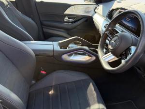 Mercedes-Benz GLE GLE300d 4Matic - Image 13