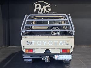 Toyota Land Cruiser 79 4.0 V6 single cab - Image 10