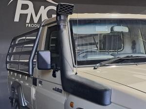 Toyota Land Cruiser 79 4.0 V6 single cab - Image 5