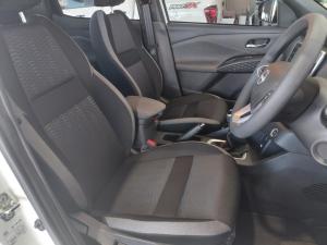 Nissan Magnite 1.0 Turbo Acenta manual - Image 11
