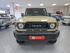 Toyota Land Cruiser 79 2.8GD-6 double cab auto - Image 4