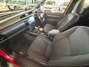 Toyota Hilux 2.8GD-6 Xtra cab Legend manual - Image 7