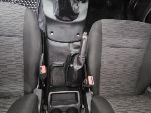 Ford Ranger 2.2TDCi (aircon) - Image 8