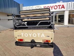 Toyota Land Cruiser 79 4.5D-4D V8 double cab LX - Image 5