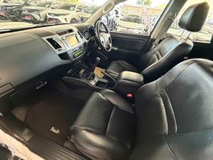 Toyota Hilux 3.0D-4D double cab Raider Legend 45 - Image 7