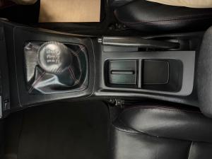 Toyota Hilux 3.0D-4D double cab Raider Legend 45 - Image 12