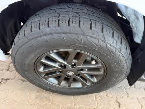 Toyota Hilux 3.0D-4D double cab Raider Legend 45 - Image 18