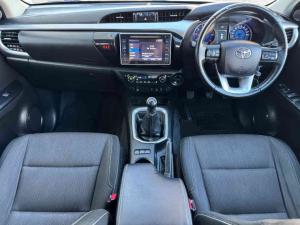 Toyota Hilux 2.8GD-6 double cab 4x4 Raider - Image 6