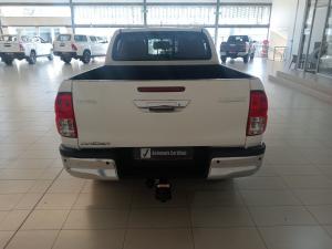 Toyota Hilux 2.4GD-6 double cab Raider manual - Image 5