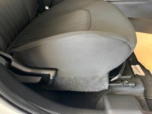 Toyota Starlet 1.5 XS manual - Image 14