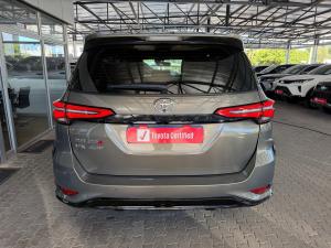Toyota Fortuner 2.8GD-6 48V VX - Image 5