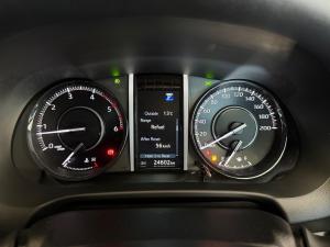 Toyota Fortuner 2.8GD-6 48V VX - Image 11