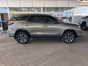 Toyota Fortuner 2.8GD-6 48V VX - Image 3