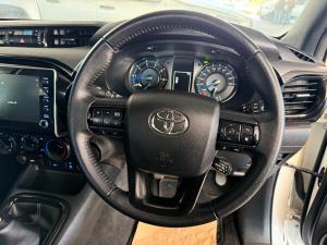 Toyota Hilux 2.8GD-6 Xtra cab Legend manual - Image 8