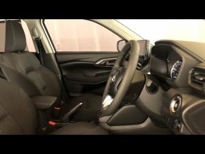 Toyota Urban Cruiser 1.5 XR auto - Image 10
