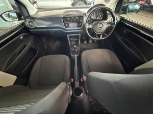 Volkswagen up! move up! 5-door 1.0 - Image 6