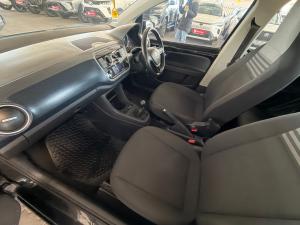 Volkswagen up! move up! 5-door 1.0 - Image 7